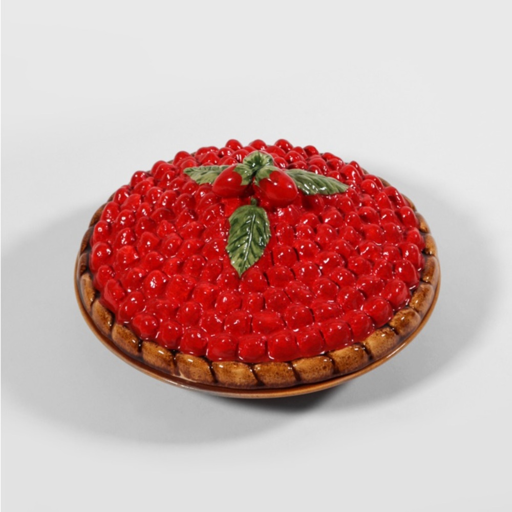 Vintage Over and Back Ceramic Strawberry Covered Pie Keeper Made in Portugal